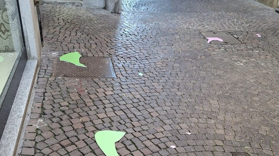 Arona, forte vento: il sindaco ha chiesto ai vigili di chiudere Corso Cavour
